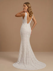 Sleeveless V-Neck Lace Appliques Mermaid Wedding Gown
