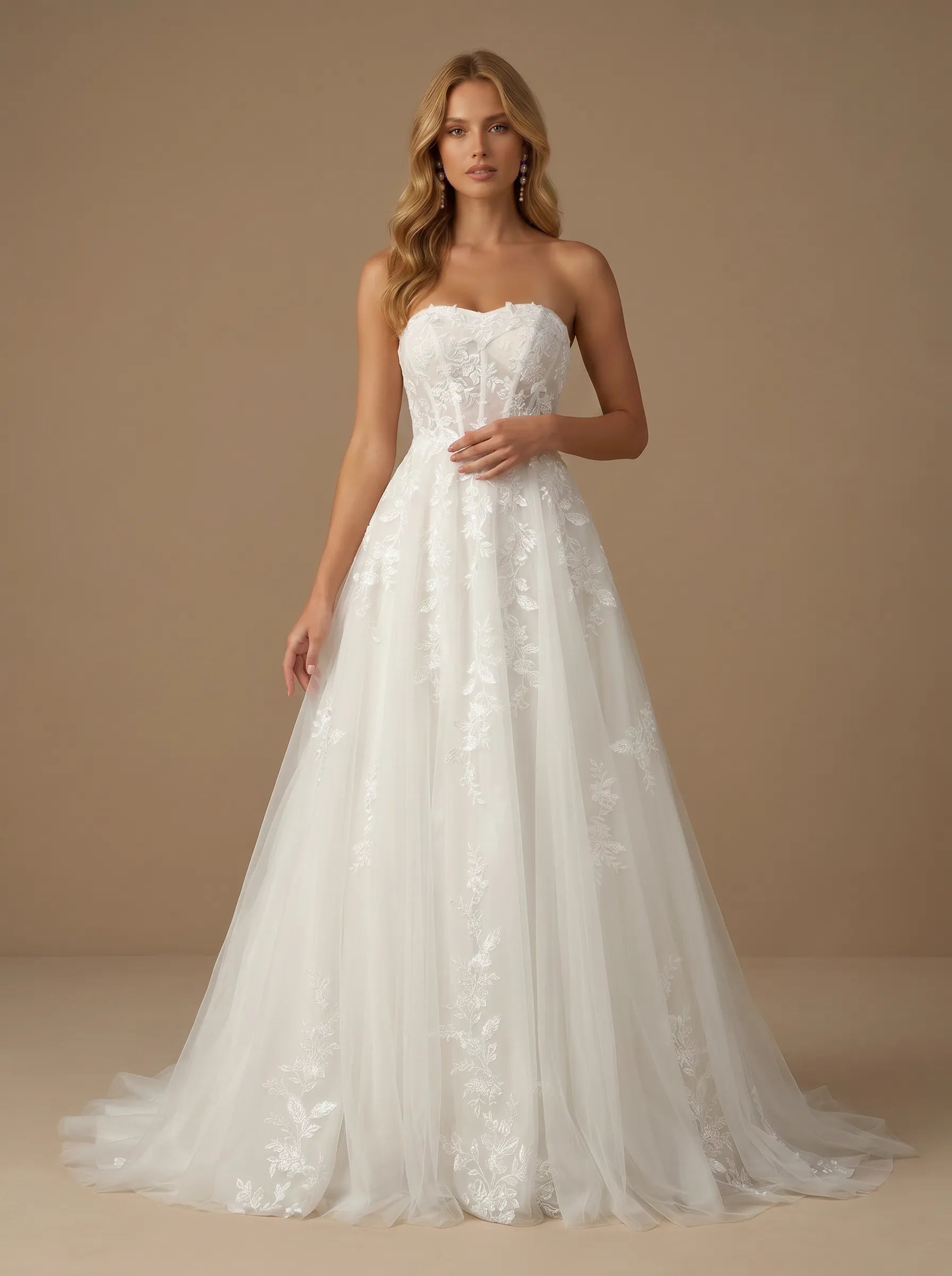 Sweetheart Lace Applique Tulle A-Line Wedding Gown with Corset