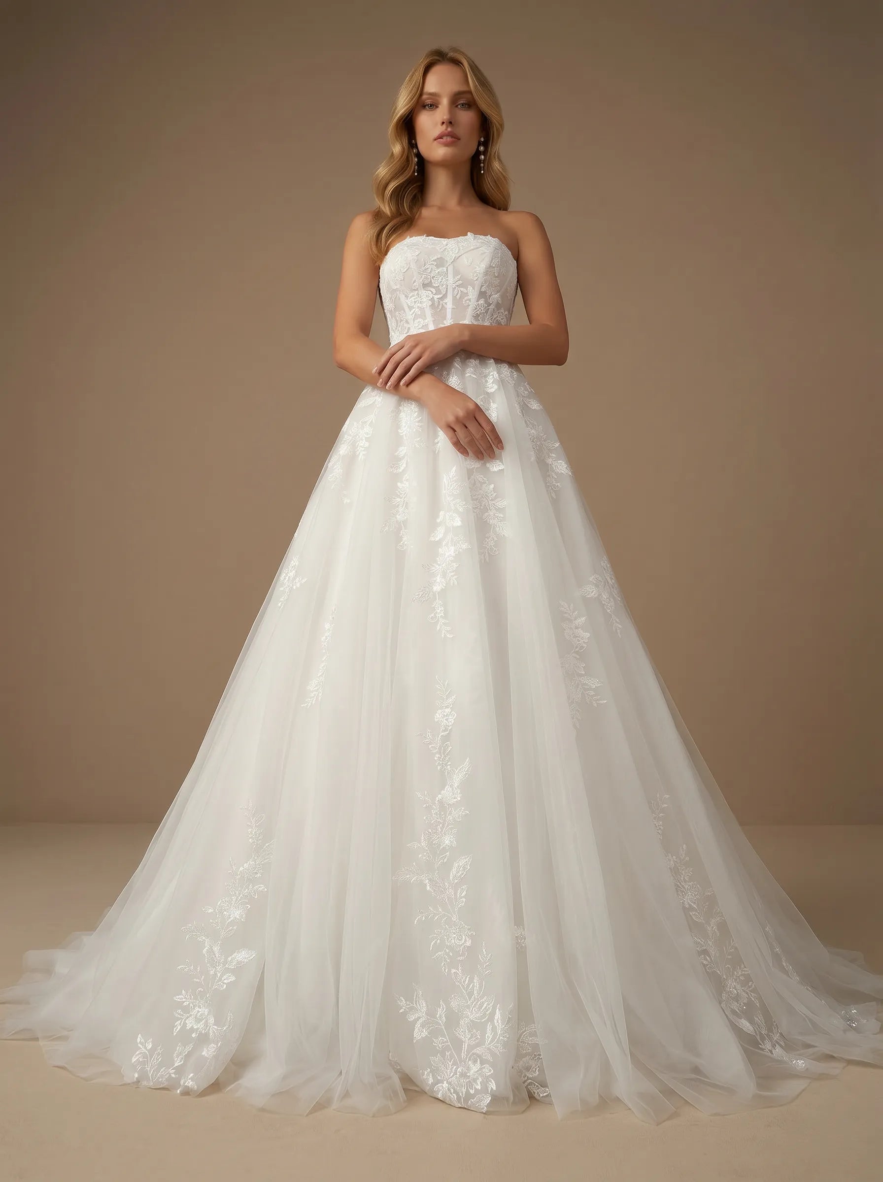 Sweetheart Lace Applique Tulle A-Line Wedding Gown with Corset