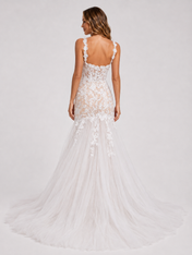 Elegant Sweetheart Neckline Lace Applique Mermaid Wedding Dress with Chapel Train