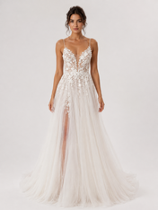 Elegant Floral Applique Tulle A-Line Wedding Dress with High Slit and Sweep Train