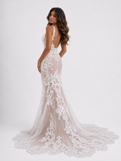 Elegant Illusion V-Neck Lace Appliqué Mermaid Wedding Dress with Chapel Train