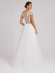 Elegant Cap Sleeve Lace Appliquéd Tulle A-Line Wedding Dress with High Slit and Chapel Train