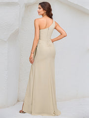 Ivory A Line Chiffon One Shoulder Sleeveless Floor Length Dress With High Slit
