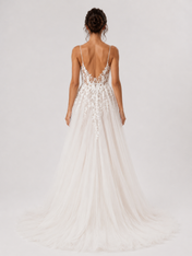 Elegant Floral Applique Tulle A-Line Wedding Dress with High Slit and Sweep Train