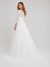 Elegant  3/4-Sleeve Ruched Tulle A-Line Wedding Dress with Chapel Train