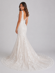 Elegant Square Neckline Lace Mermaid Wedding Dress with V-Back and Sweep Train