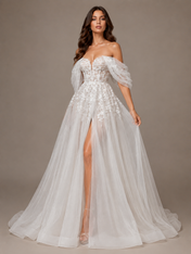 Off-The-Shoulder Sweetheart Lace Long Wedding Dresses with High Slit and Court Train
