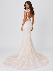 Elegant Lace Applique Cap-Sleeve Mermaid Wedding Dress with Chapel Train