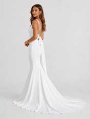 Elegant Sweetheart Satin Mermaid Wedding Dress with Spaghetti Straps and Chapel Train