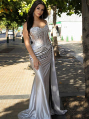 Green Mermaid Spaghetti Straps Bodice Long Prom Dress with Beads